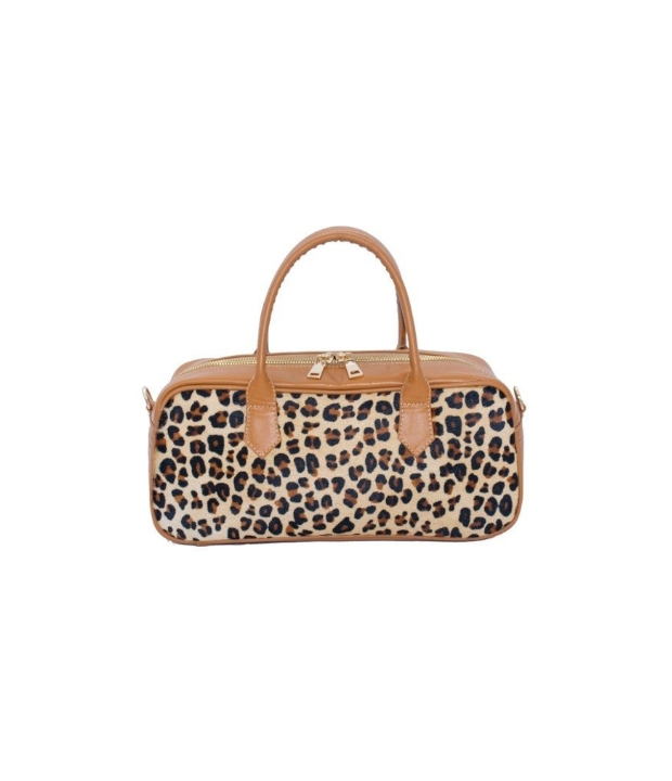 CARTERA EN CUERO TIPO BARRIL CON DETALLES EN PELO VACUNO